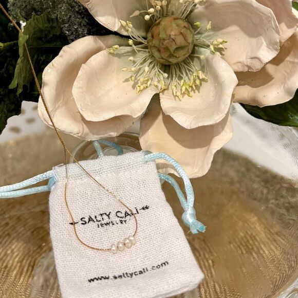 Salty Cali Jewelry - Salty Cali 16" Oceans Whisper Pearl Necklace Retail: $42